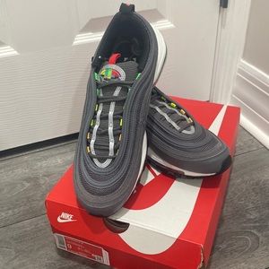 Nike Air Max 97 SE mens size 9